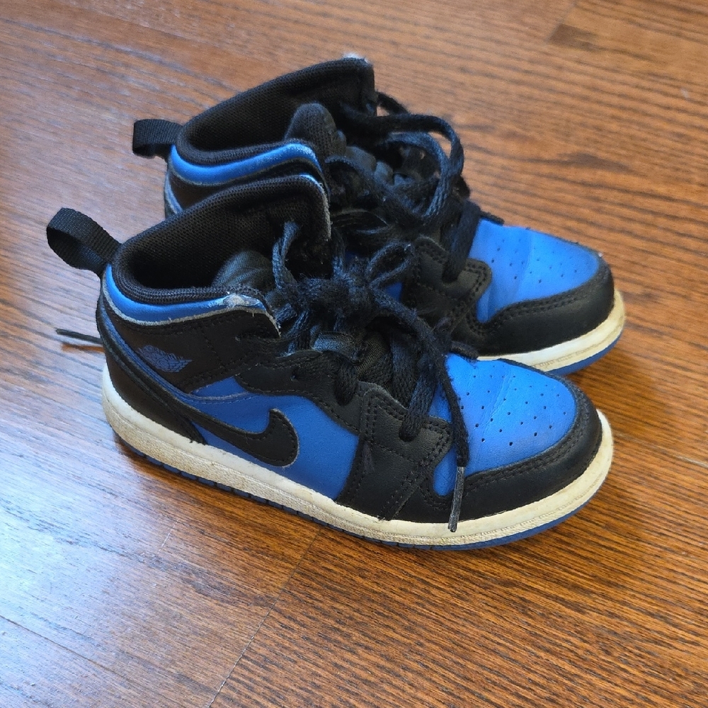 Nike Black and Blue High-Top Sneakers
